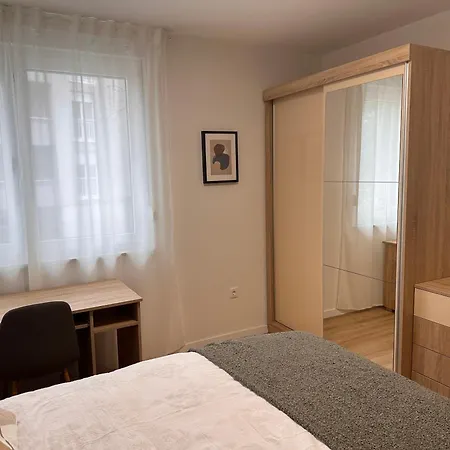 Apartment Lovro *